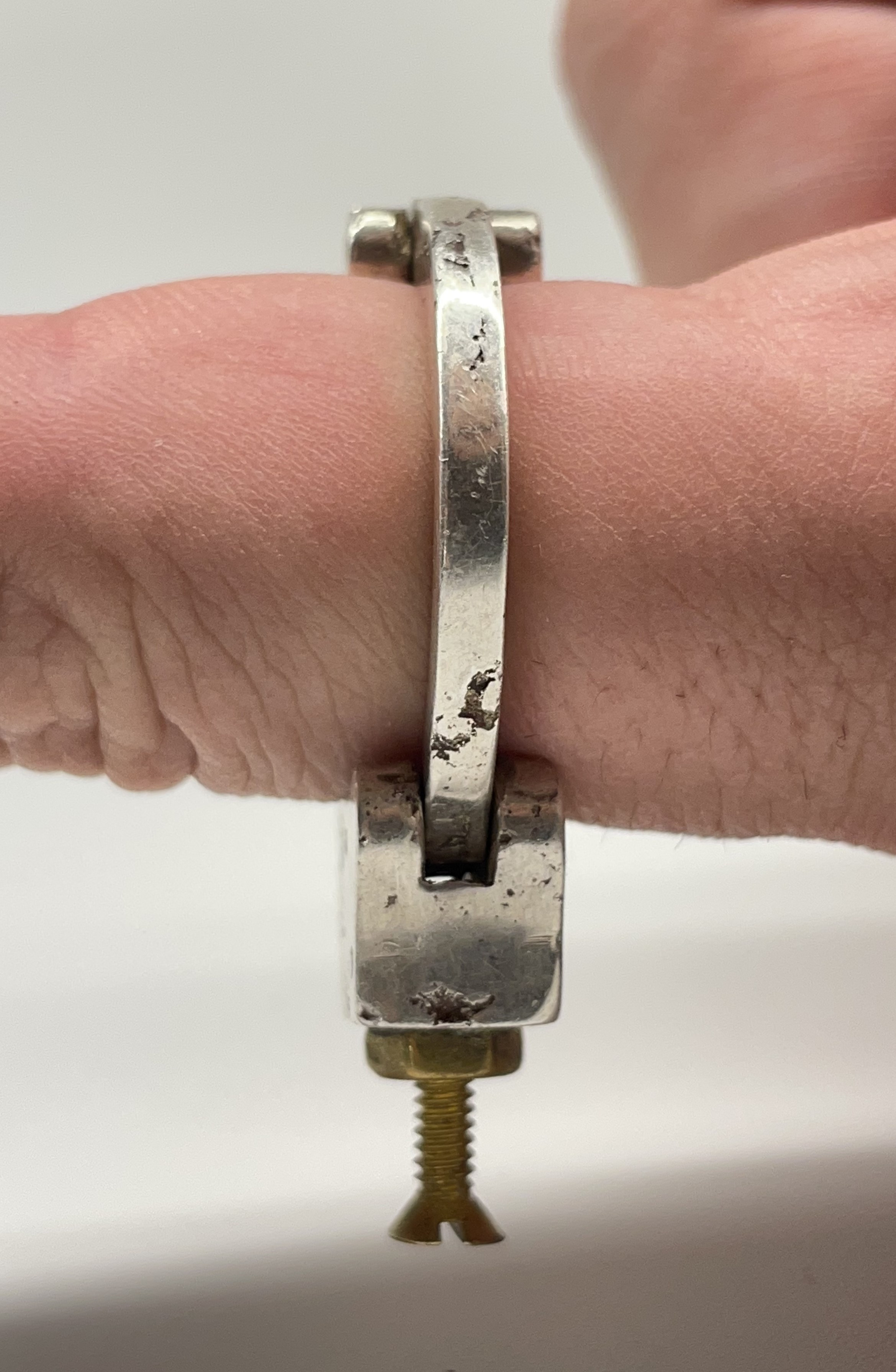 Handcuff Ring